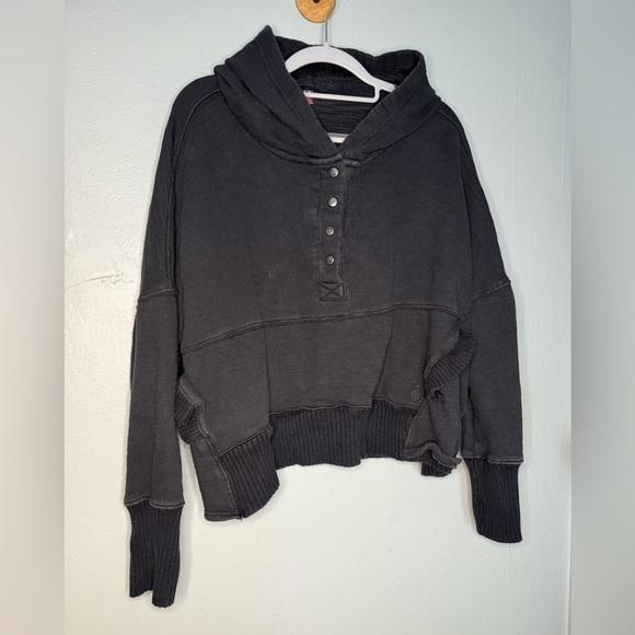 Free People Movement Honey Dove Pullover sweater in grey - Picture 1 of 8